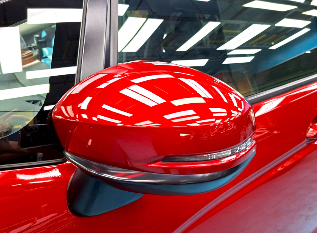 Detailed exterior of the Honda Shuttle.