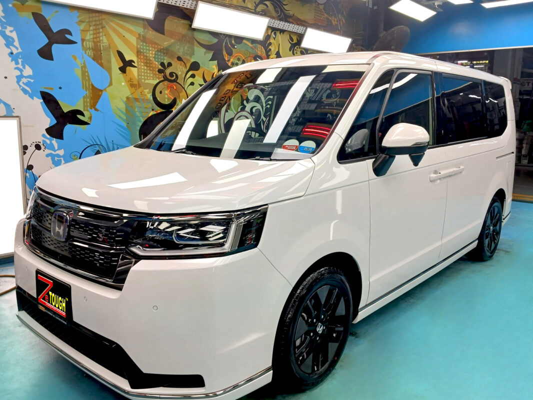 Honda Stepwagon, sealed with ZeTough Ceramic at Revol Carz.