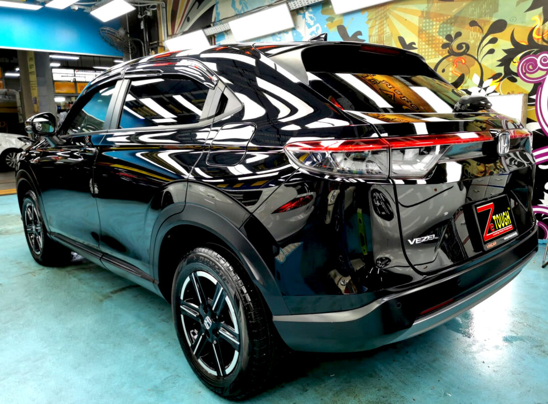 Rear quarter of the Honda Vezel, glossy and protected.