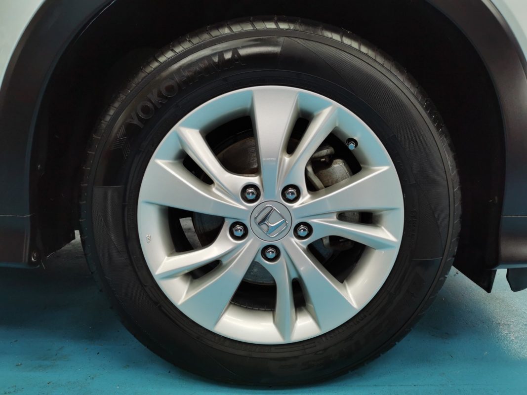 The Honda Vezel ready for collection after the respray.