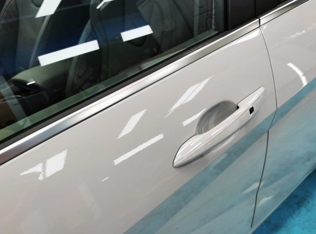 Front three-quarter view of the Hyundai CN7 Avante after coating.