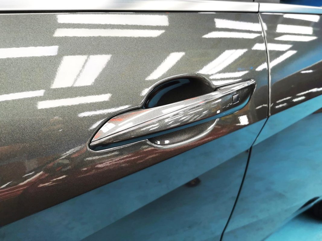 Front three-quarter view of the Hyundai CN7 after coating.