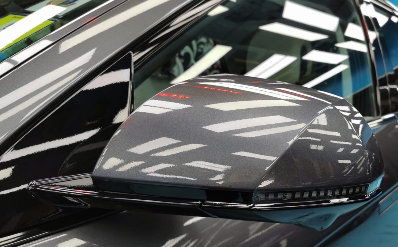Side panel of the Hyundai Ioniq5 with the ceramic finish locked in.
