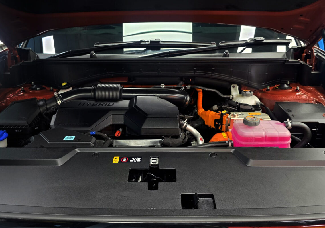 The Hyundai Santa Fe's protected, high-gloss finish.