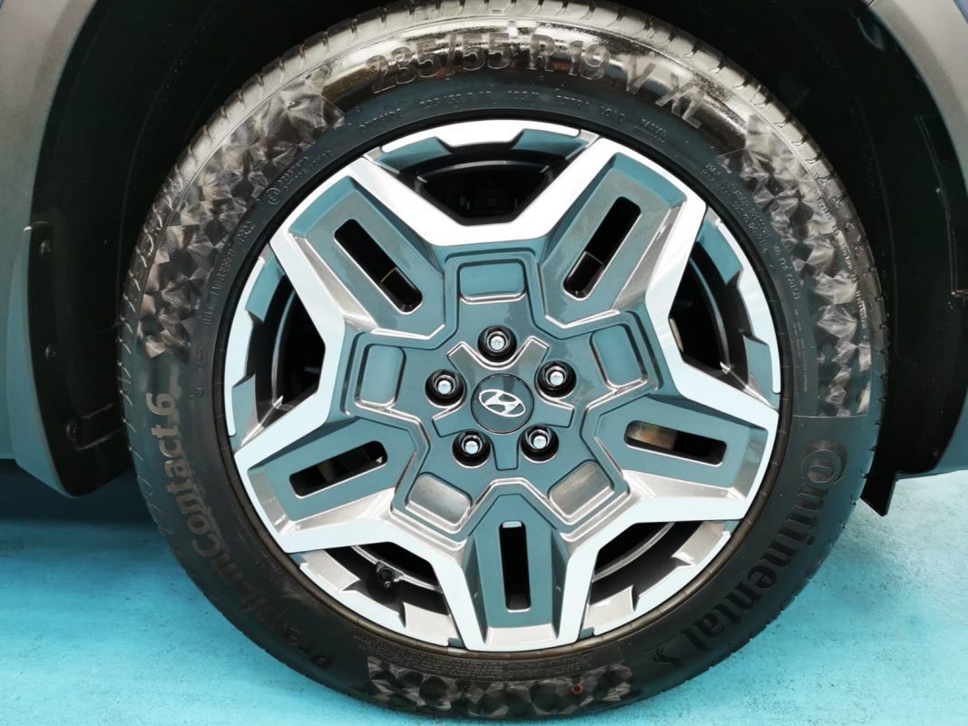 The Hyundai Santa Fe, finished and ready for collection.