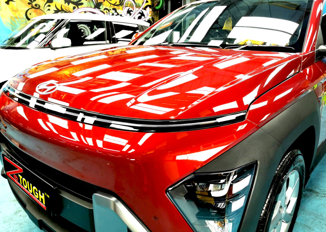 The Hyundai SX2 Kona from a side angle after the ceramic coating.
