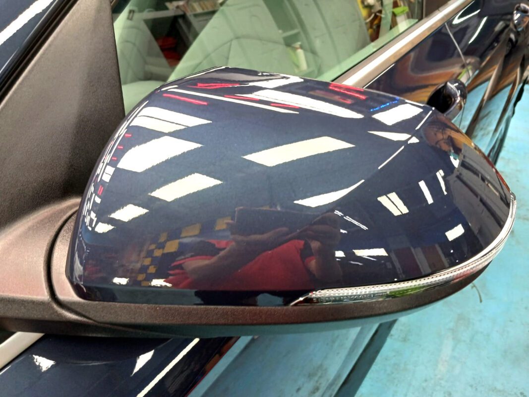Side panel of the Hyundai SX2 Kona with the ceramic finish locked in.