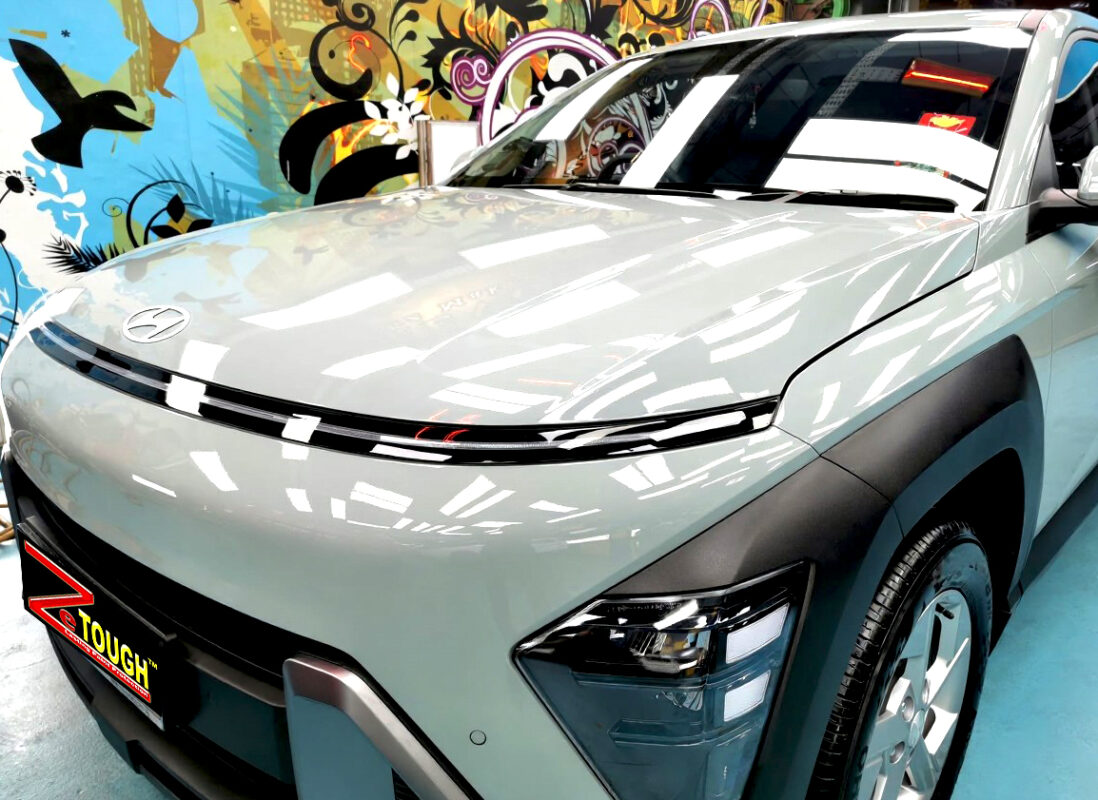 The Hyundai SX2 Kona from a side angle after the ceramic coating.
