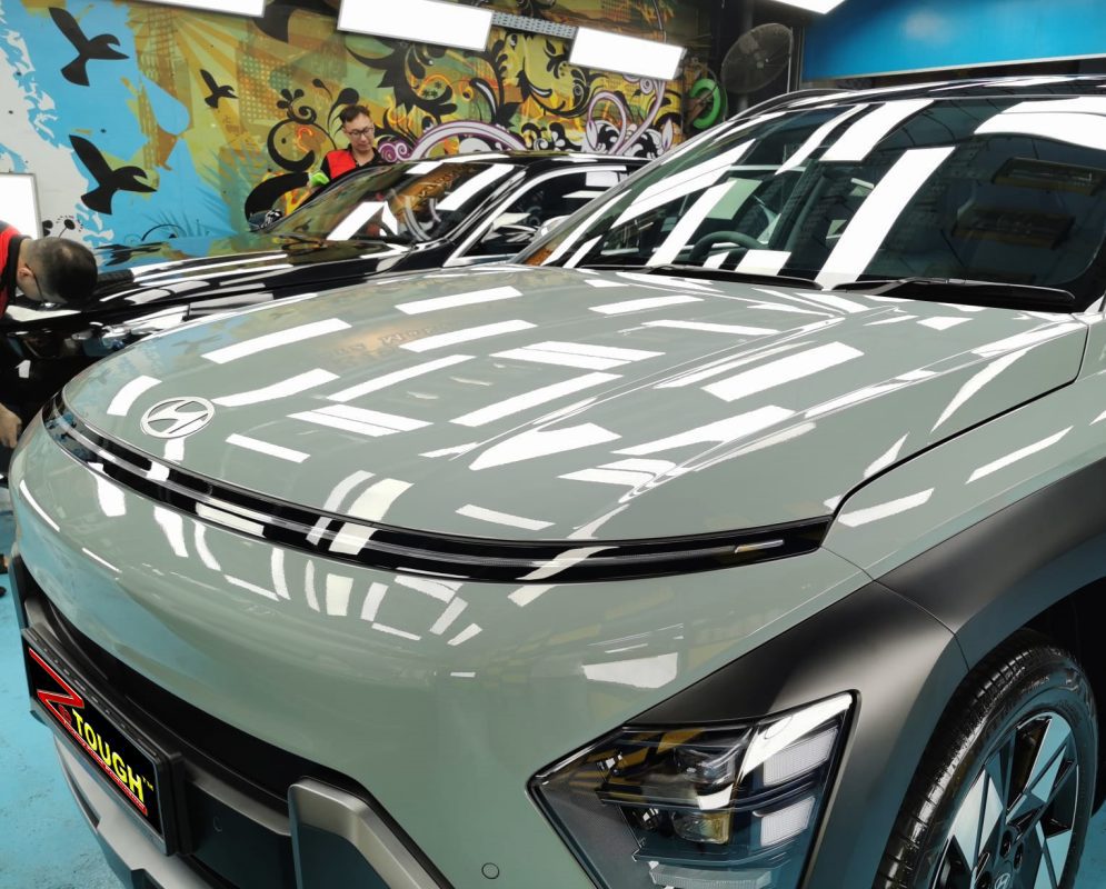 The Hyundai Kona from a side angle after the ceramic coating.