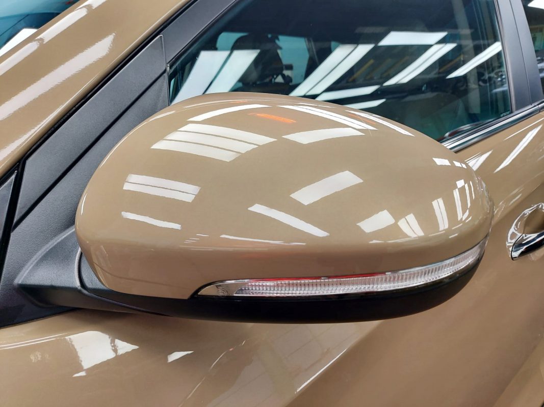 Side panel of the Tucson with the ceramic finish locked in.