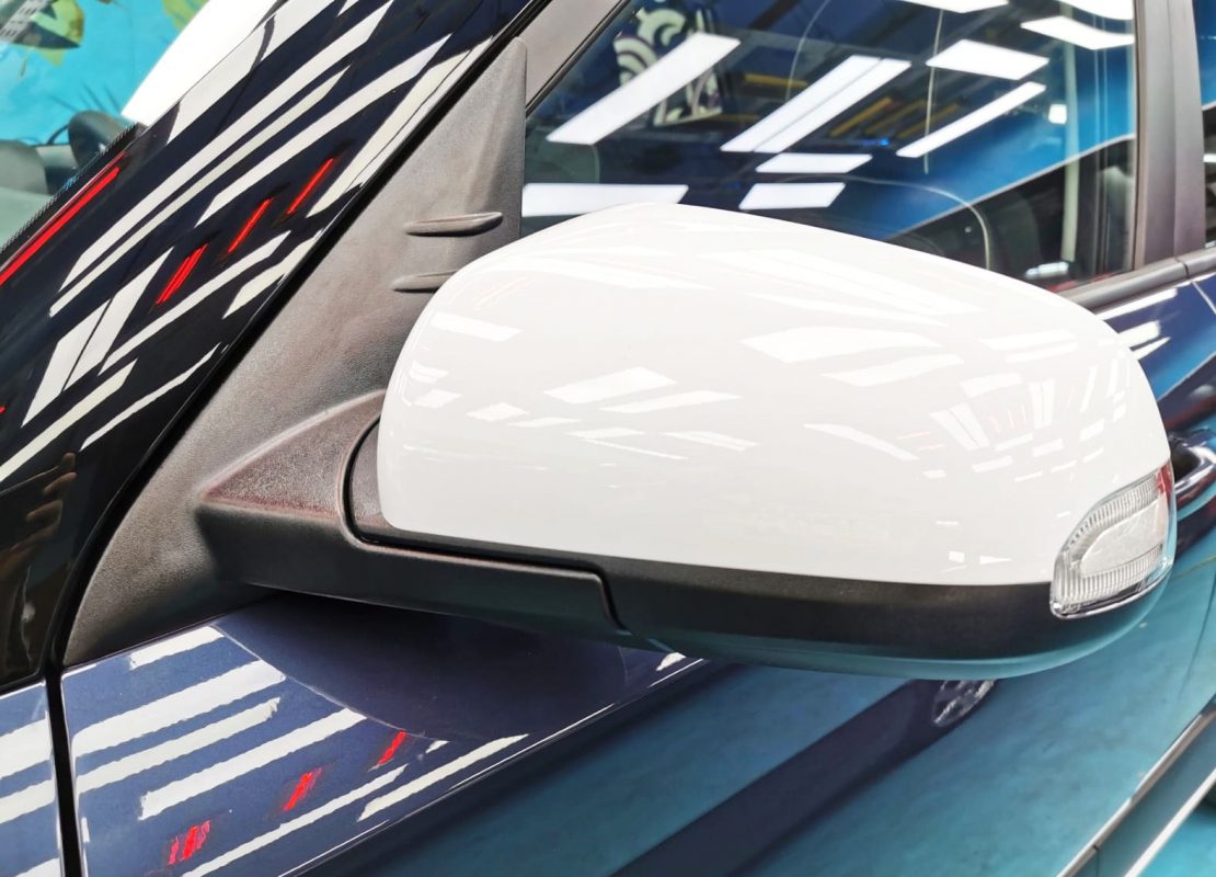Side panel of the Hyundai Venue with the ceramic finish locked in.