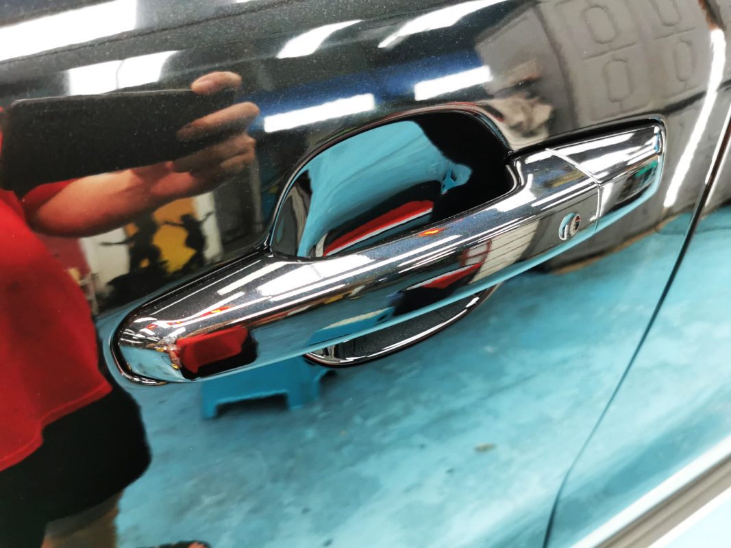 Front three-quarter view of the Jaguar F-Pace after coating.