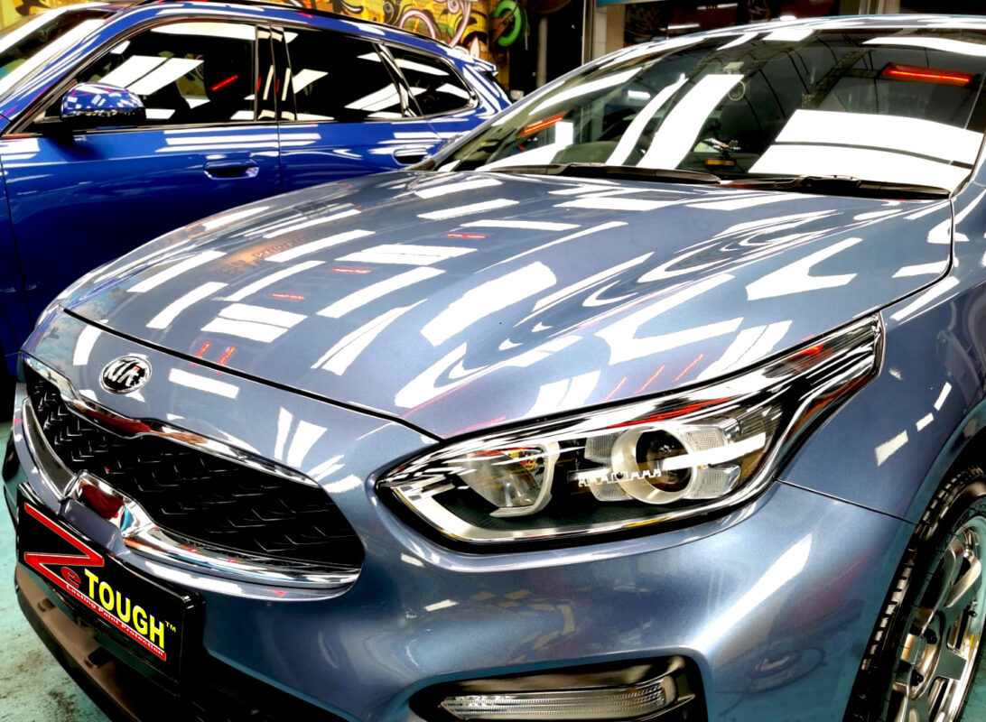 Side angle of the Kia Cerato after the ceramic coating.