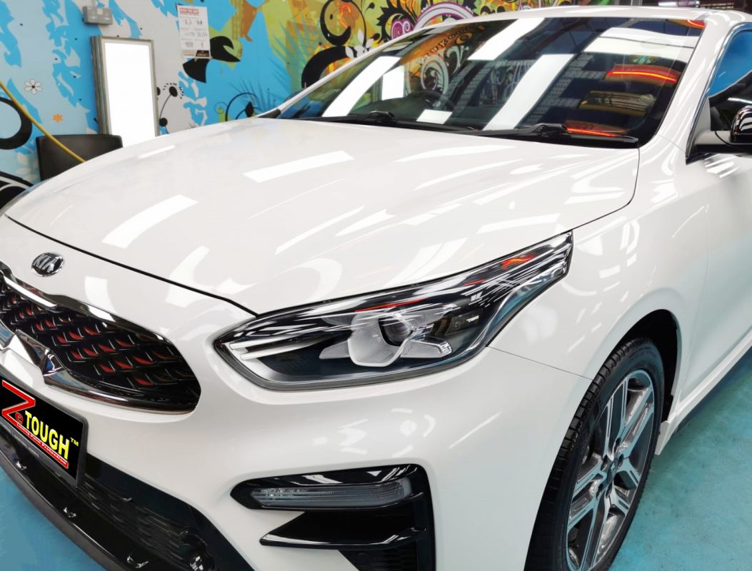 The Kia Cerato from a side angle after the titanium coating.