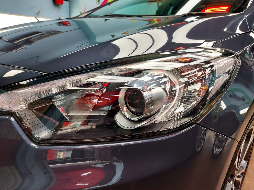 The Forte K3's coated paintwork showing clean reflections.