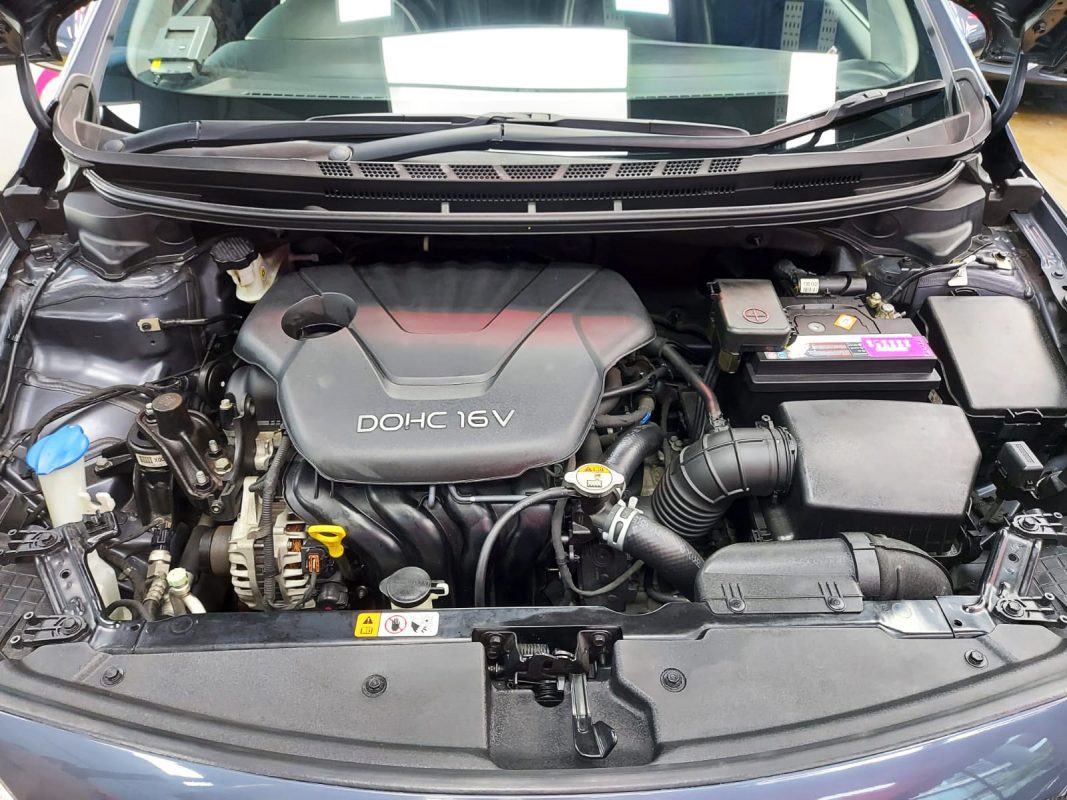 Front three-quarter view of the Kia Forte K3 after coating.