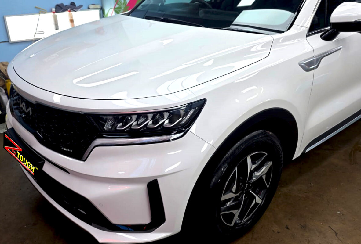 Side angle of the Kia Sorento after the ceramic coating.