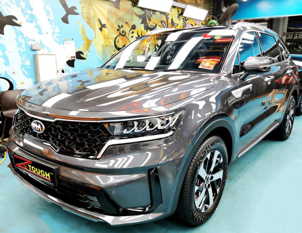 Kia Sorento, sealed with ZeTough Ceramic at Revol Carz.