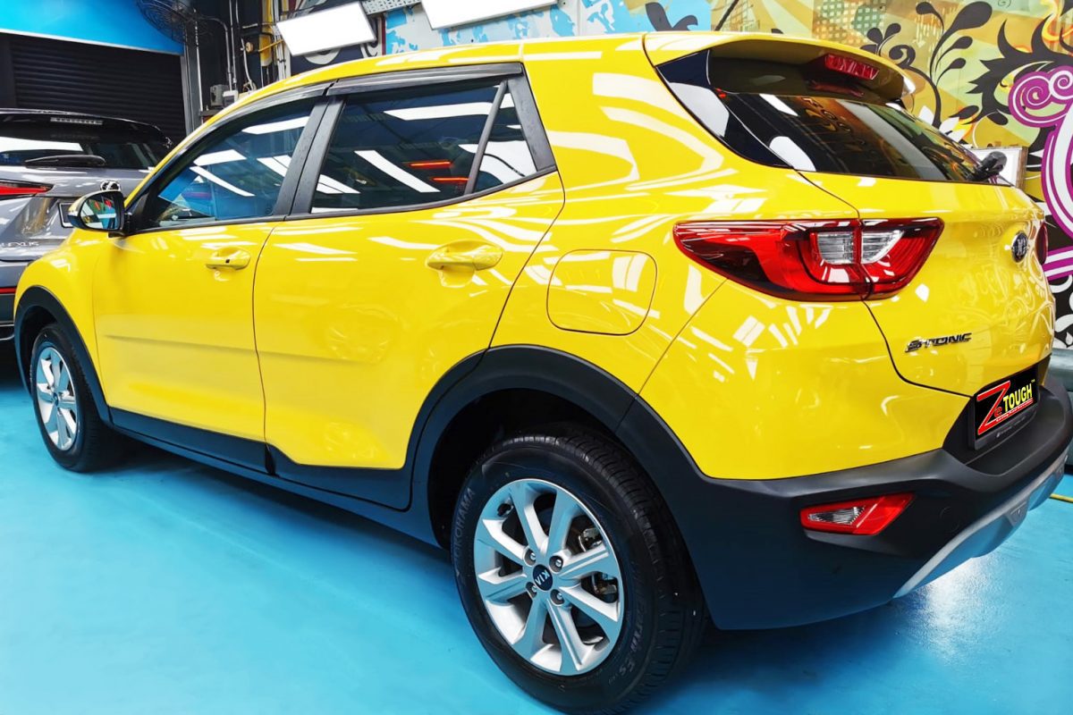 Rear quarter of the Kia Stonic, glossy and protected.