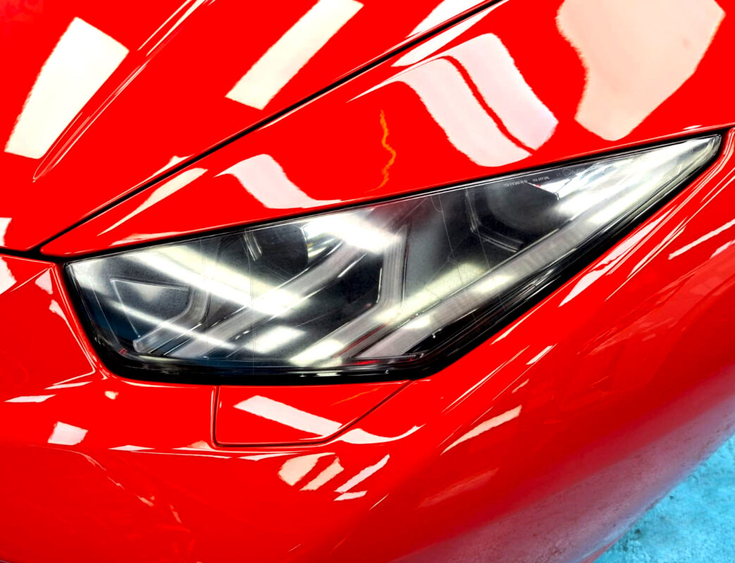 Glossy bodywork of the Lamborghini Huracan after coating.