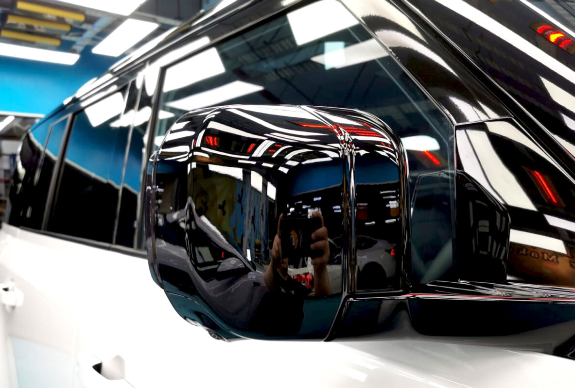 Side panel of the Defender with the titanium finish locked in.