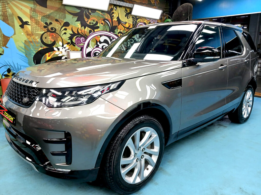 Land Rover Discovery, sealed with ZeTough Ceramic at Revol Carz.