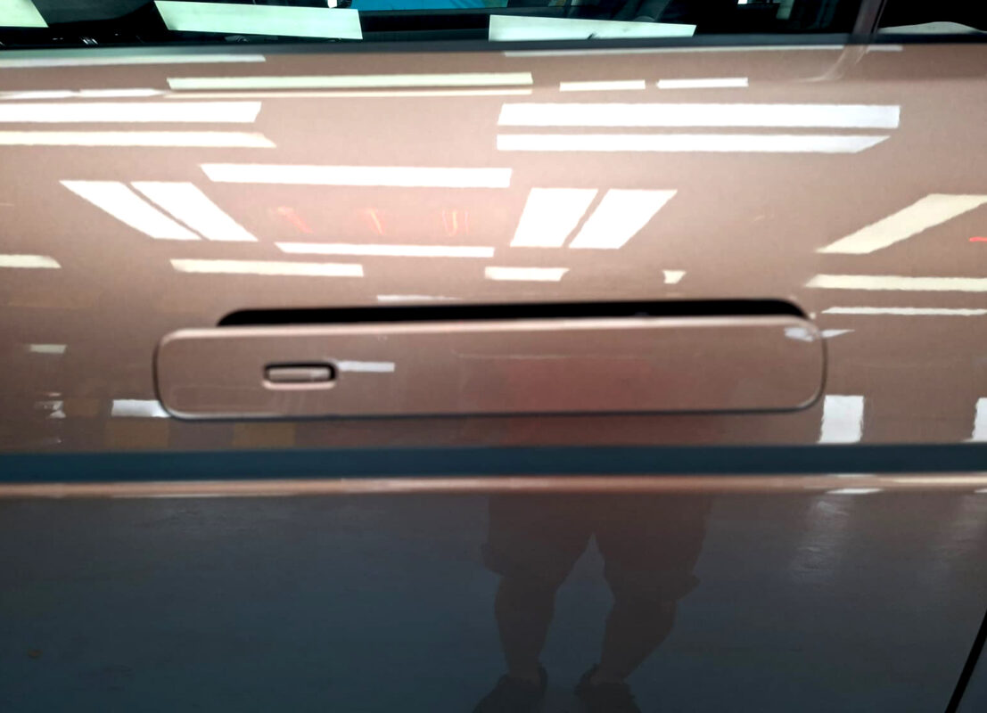 The coated paintwork of the Land Rover Range Rover Evoque, clean and sharp.