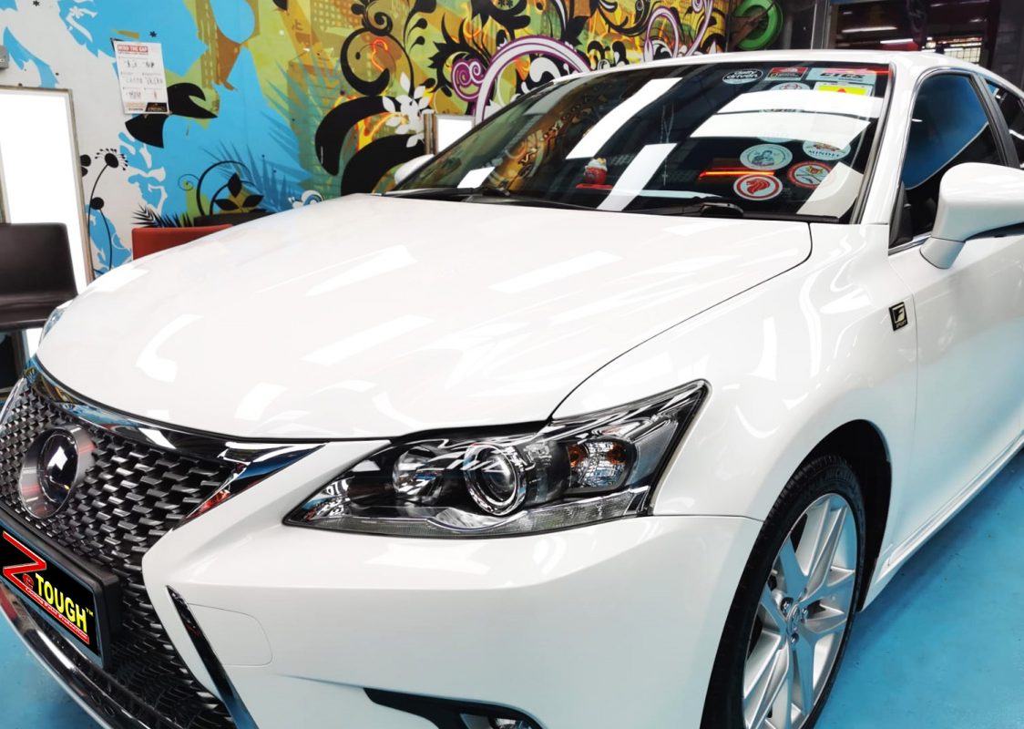 The Lexus CT200h from a side angle after the ceramic coating.