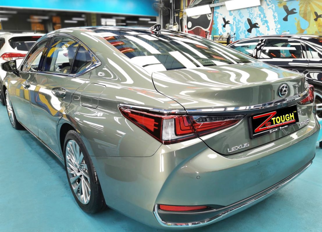 Rear quarter of the Lexus ES250, glossy and protected.