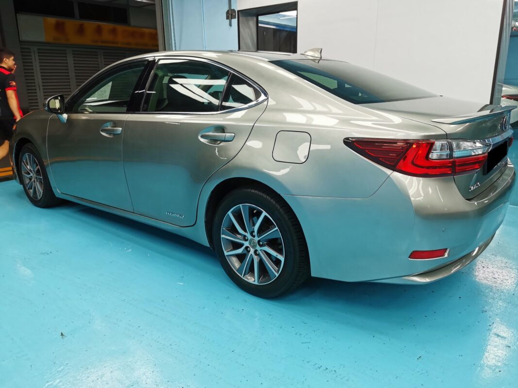 The Lexus ES300H from another angle at intake.
