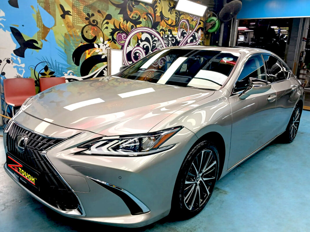 Lexus ES300h, sealed with ZeTough Ceramic at Revol Carz.