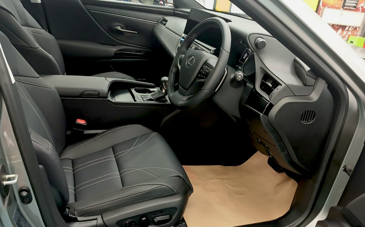 The Lexus ES300h in the workshop, freshly coated.