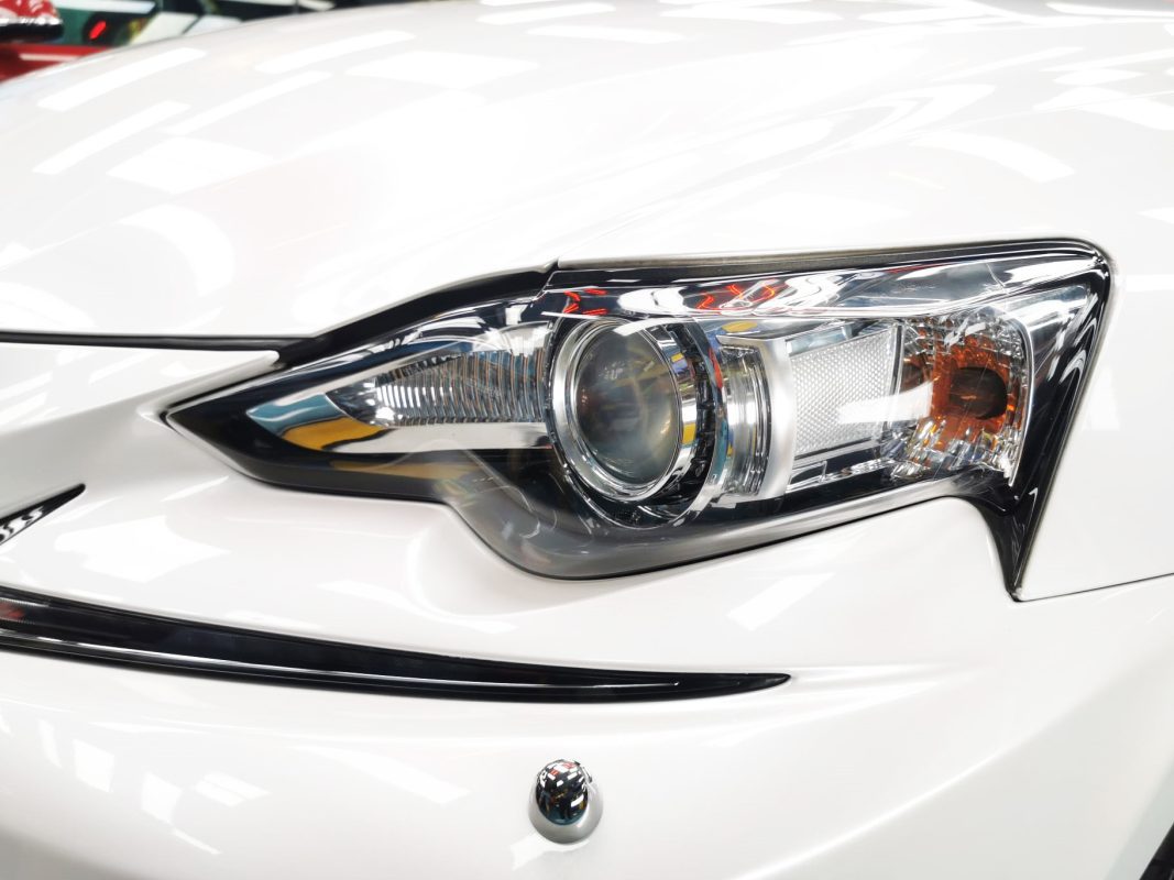 The IS200t's coated paintwork showing clean reflections.