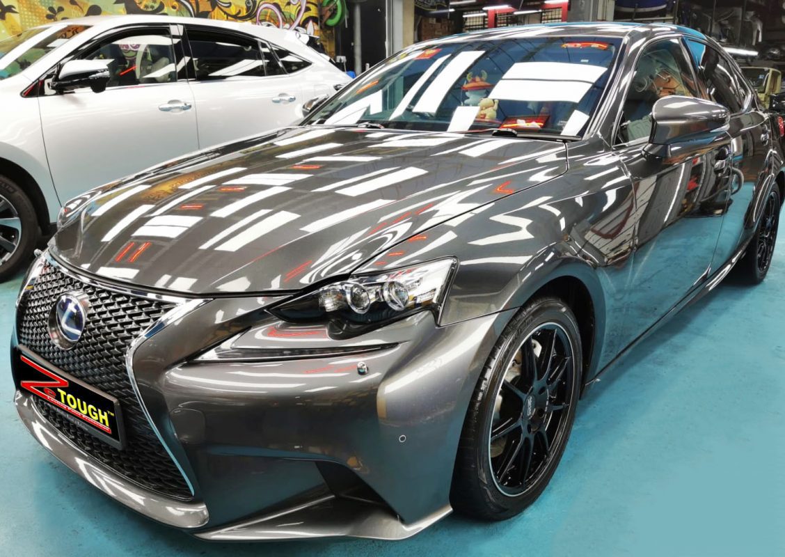 Lexus IS300h, sealed with ZeTough Titanium at Revol Carz.