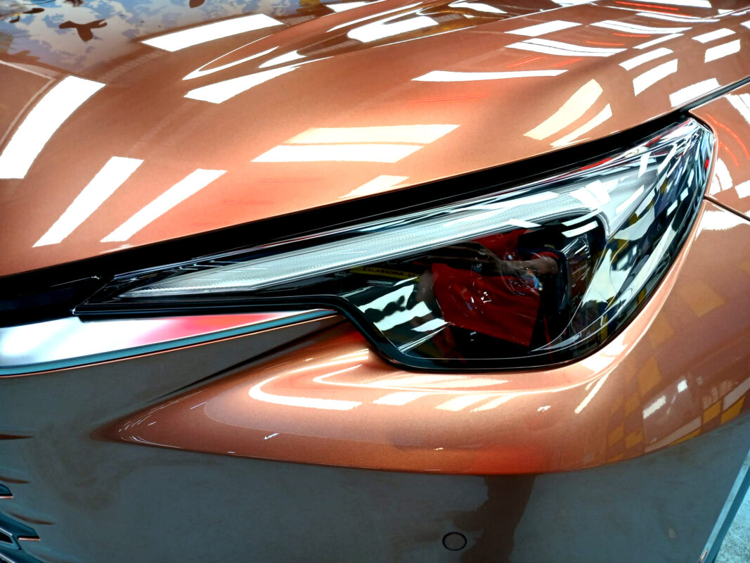 The LBX's coated paintwork showing clean reflections.