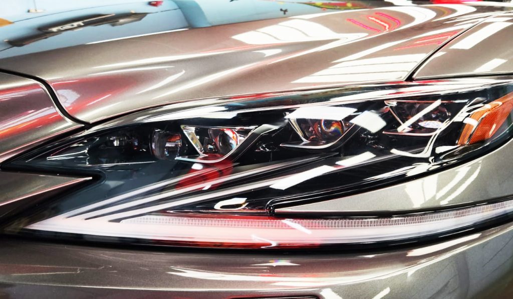 The LS350's coated paintwork showing clean reflections.