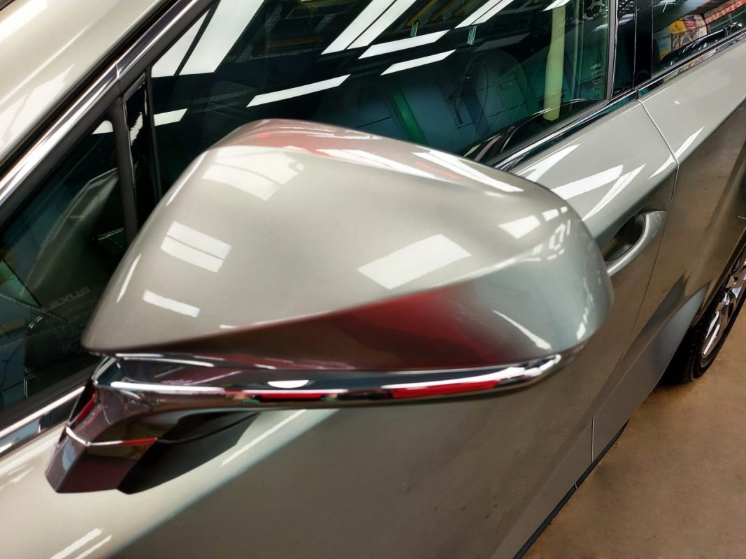 Side panel of the Lexus NX200 with the ceramic finish locked in.