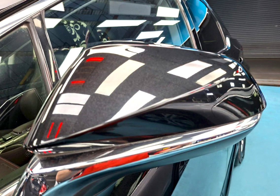 Detailed exterior of the Lexus RX300.