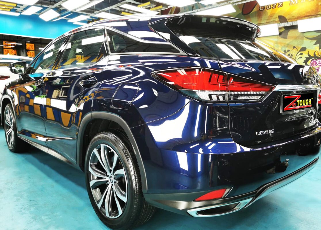 Rear quarter of the RX300, glossy and protected.