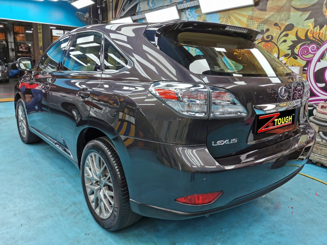 Lexus RX350, fully resprayed at Revol Carz.