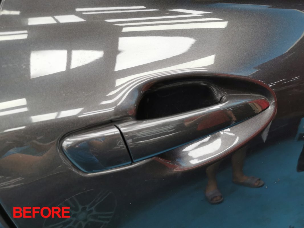 The polished paintwork on the resprayed RX350.