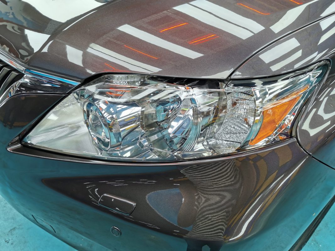 A finished detail of the resprayed RX350.
