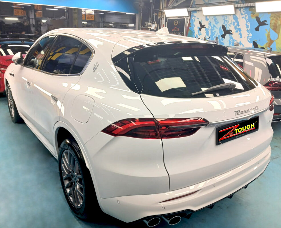Front three-quarter view of the Maserati Grecale after coating.
