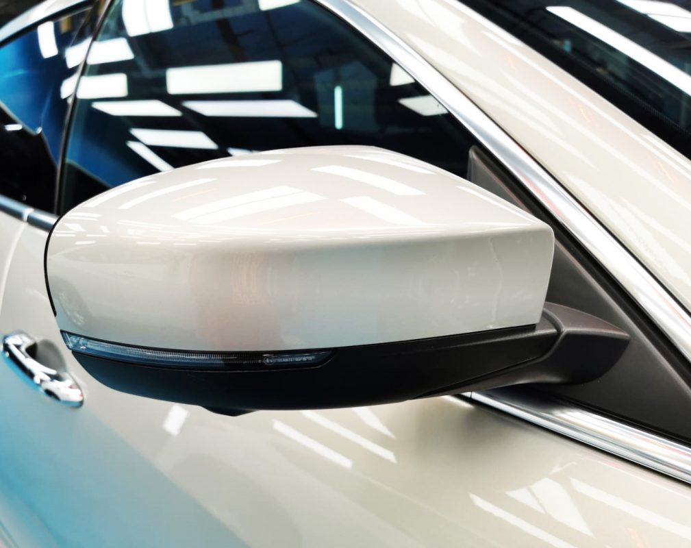 Side panel of the Maserati Quattroporte GranLusso with the ceramic finish locked in.
