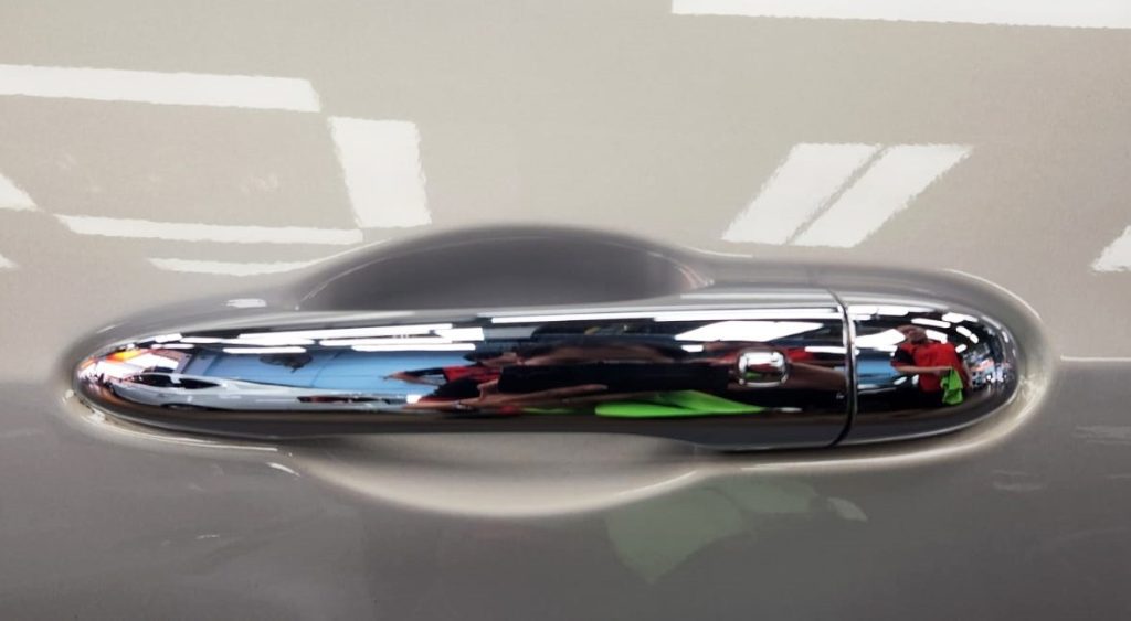 Front three-quarter view of the Maserati Quattroporte after coating.