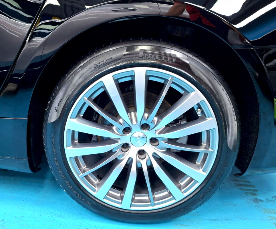 The finished Maserati Quattroporte, glossy and protected.