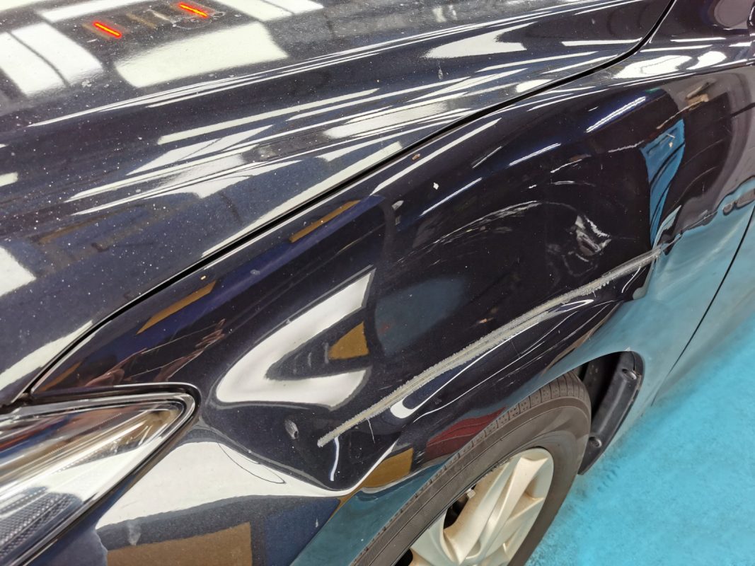Detail of the Mazda 3's bodywork sealed with ZeTough Ceramic.