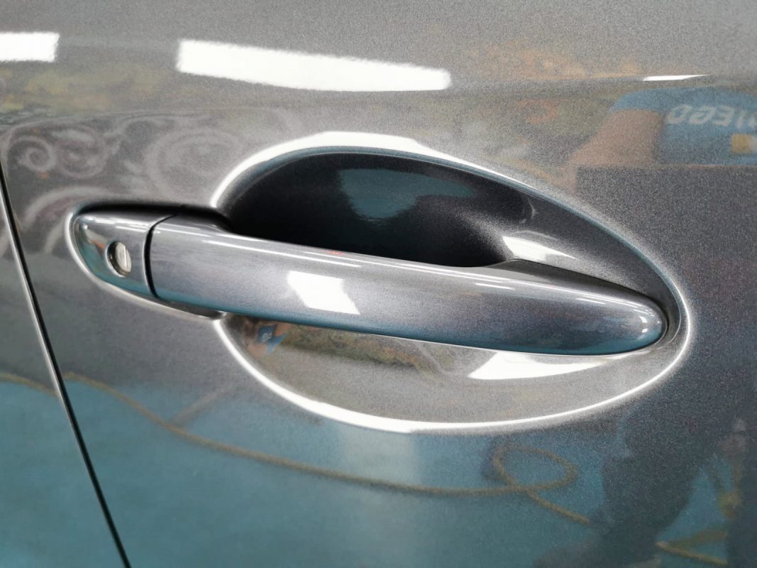Front three-quarter view of the Mazda 3 after coating.
