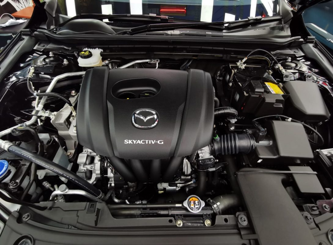 Detail of the Mazda 3's bodywork sealed with ZeTough Ceramic.