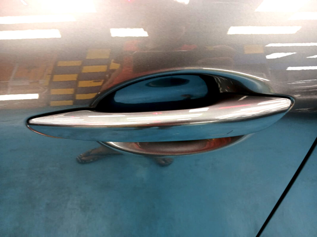 The coated paintwork of the Mazda 3, clean and sharp.